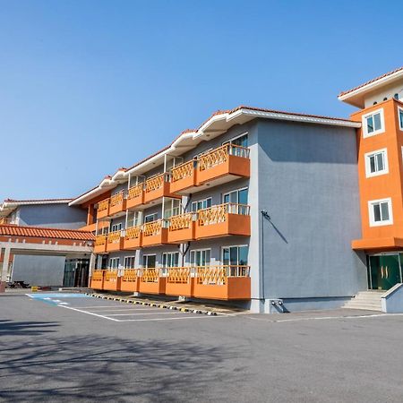 Jeju Tovice Condo Family Exterior foto